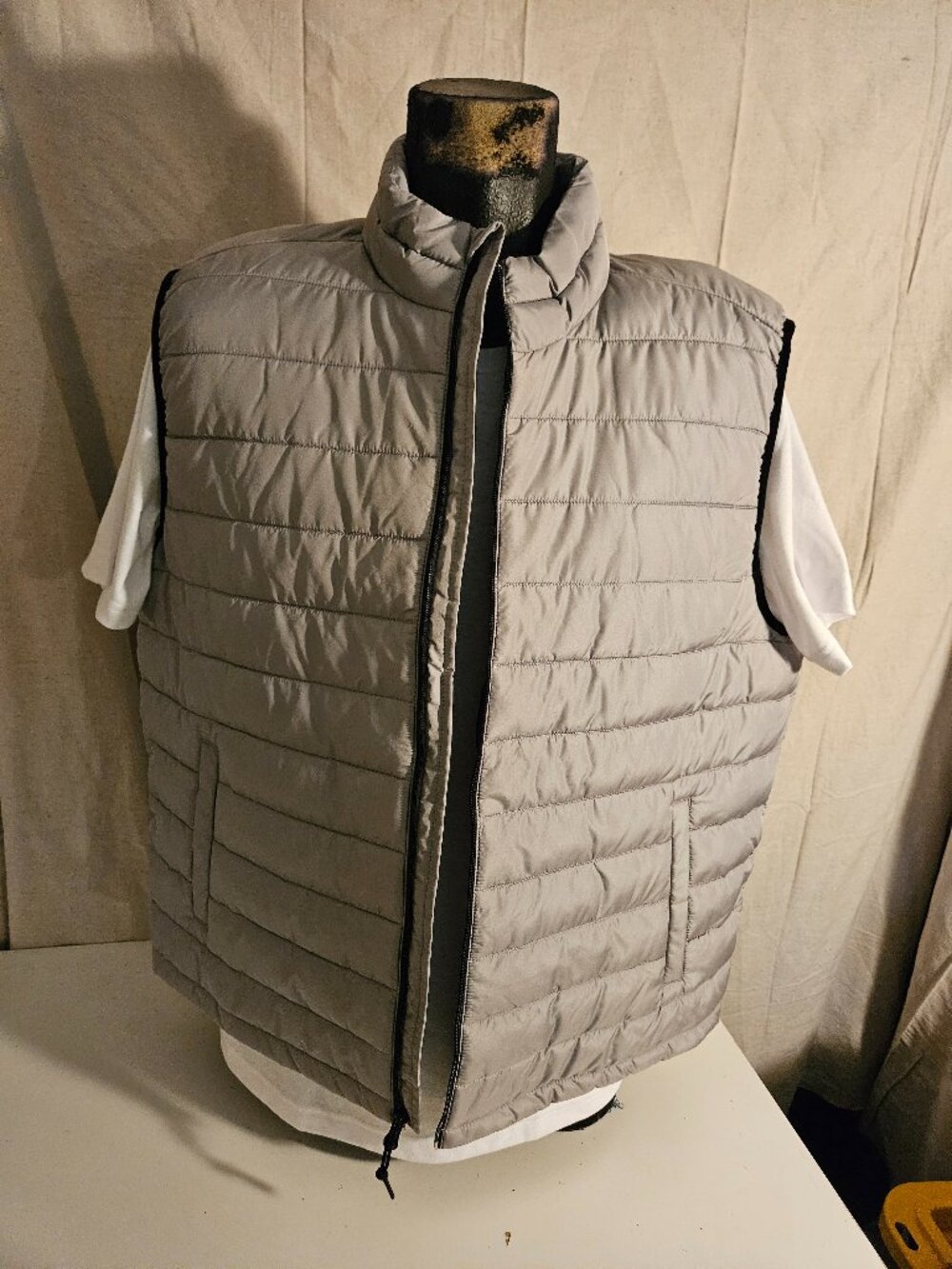 Aeropostale Men's 2XL Down Puffer Vest NEW XXL NWTG
